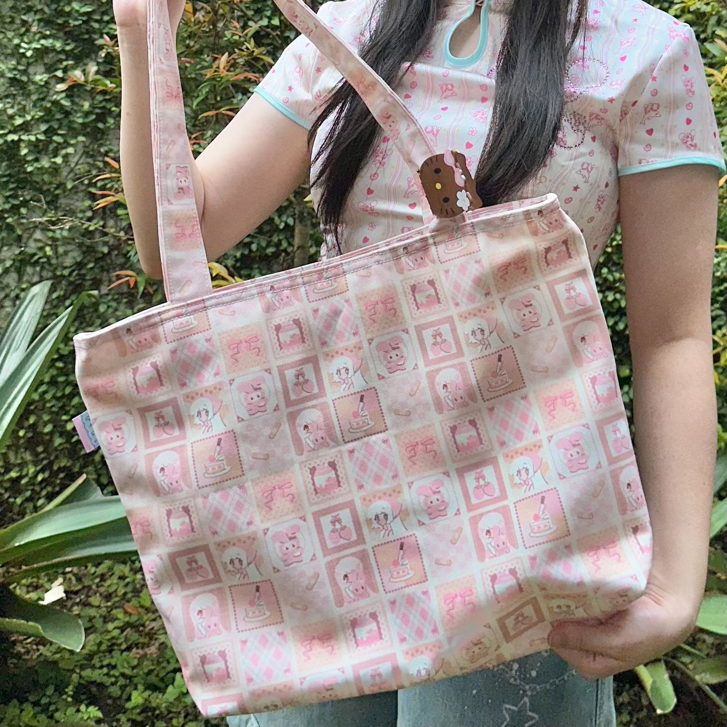 Caream Jumbo Tote Bag